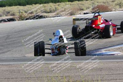 media/Jun-05-2022-CalClub SCCA (Sun) [[19e9bfb4bf]]/Group 3/Qualifying/